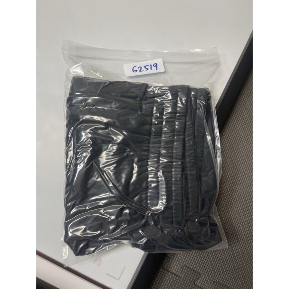 Under Armour Women’s Large OutRun The Storm Black Reflective Athletic Track Pant - Picture 15 of 15